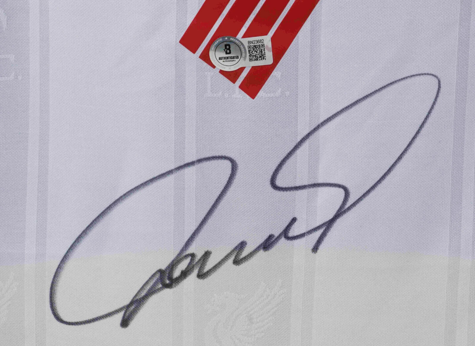 Fernando Torres Signed Liverpool FC Away Soccer Jersey #9 with Beckett COA